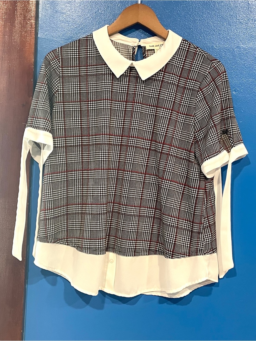 Faith and Joy plaid Short-Sleeve Collared Blouse with Contrast Trim - BlackWhite